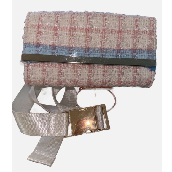 Venus Women's Pink White Tweed Structured Belt Bag New - Picture 1 of 8